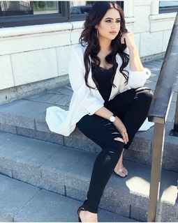 Oshin Sai feet photo 1