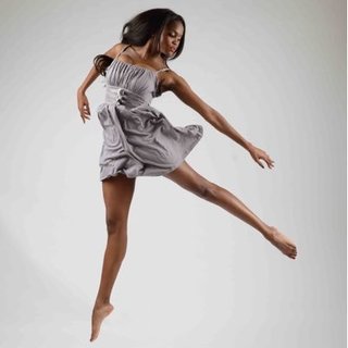 Oti Mabuse feet photo 2
