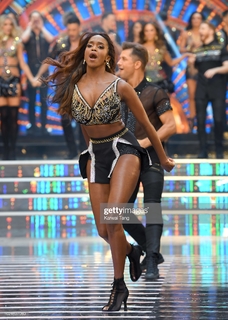 Oti Mabuse feet photo 16