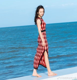 Ou Wang feet photo 3