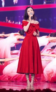 Ou Wang feet photo 8