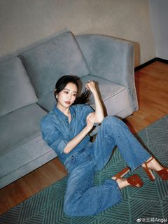 Ou Wang feet photo 2