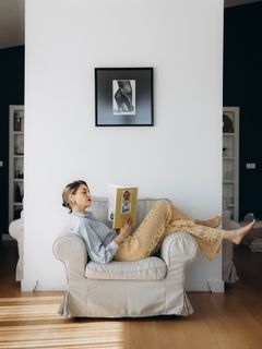 Oznur Serçeler feet photo 3