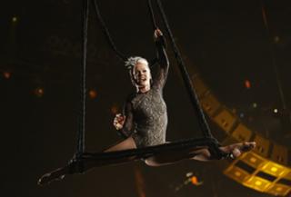 P!nk feet photo thumbnail