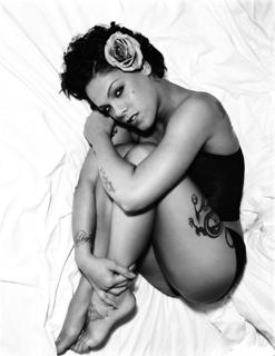 P!nk feet photo thumbnail