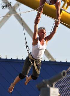 P!nk feet photo thumbnail