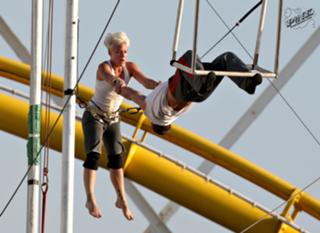 P!nk feet photo thumbnail