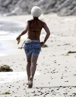 P!nk feet photo thumbnail