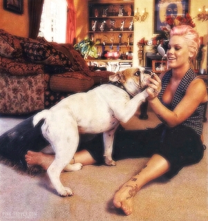 P!nk feet photo thumbnail