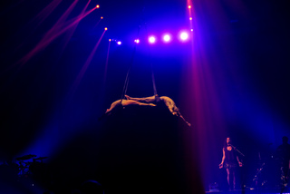 P!nk feet photo thumbnail