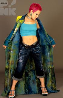 P!nk feet photo thumbnail