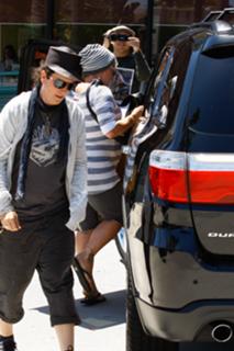 P!nk feet photo thumbnail