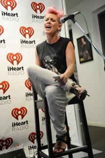 P!nk feet photo thumbnail