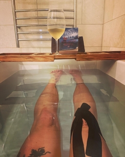 P!nk feet photo thumbnail