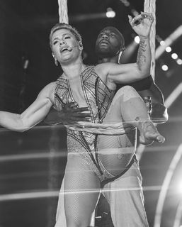 P!nk feet photo thumbnail