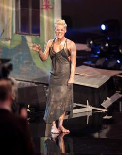 P!nk feet photo thumbnail