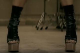 P!nk feet photo thumbnail