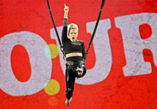 P!nk feet photo thumbnail