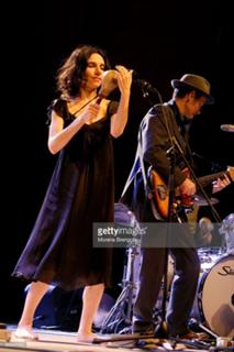 PJ Harvey feet photo 3