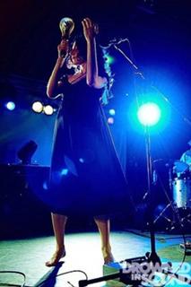 PJ Harvey feet photo 19