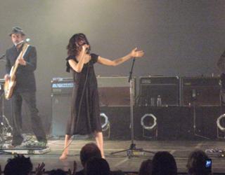PJ Harvey feet photo 7