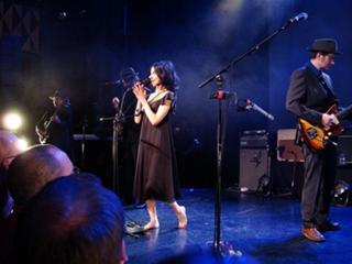 PJ Harvey feet photo 18