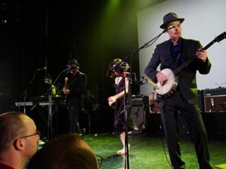 PJ Harvey feet photo 16