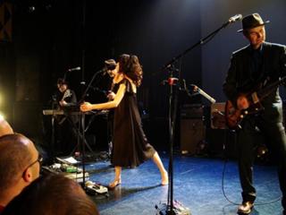 PJ Harvey feet photo 10