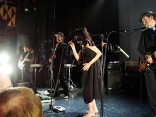 PJ Harvey feet photo 20