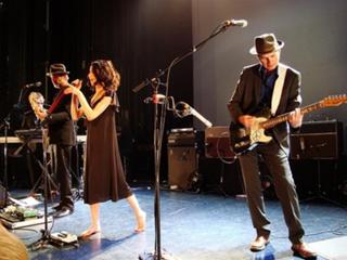 PJ Harvey feet photo 14