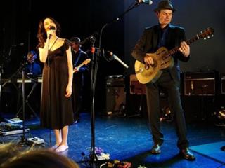 PJ Harvey feet photo 11
