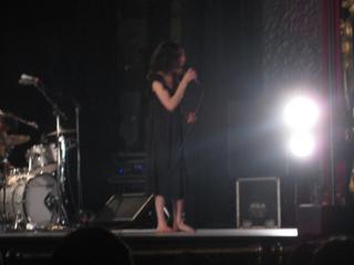 PJ Harvey feet photo 1