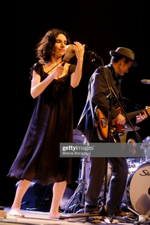 PJ Harvey feet photo 9