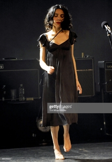 PJ Harvey feet photo 3