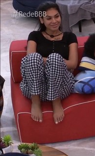 POCAH feet photo 10