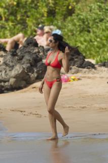 Padma Lakshmi feet photo thumbnail