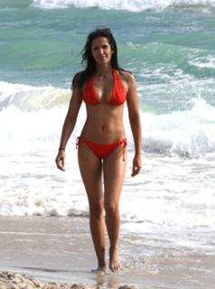 Padma Lakshmi feet photo thumbnail