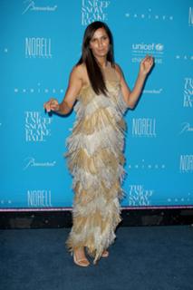 Padma Lakshmi feet photo thumbnail