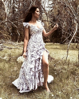 Padma Lakshmi feet photo thumbnail