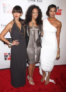 Padma Lakshmi feet photo thumbnail