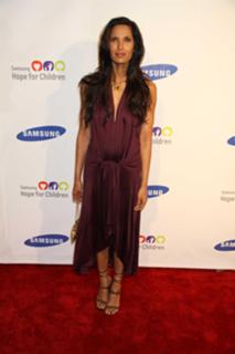 Padma Lakshmi feet photo thumbnail