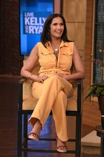 Padma Lakshmi feet photo thumbnail
