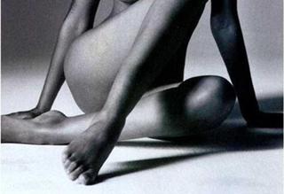 Padma Lakshmi feet photo thumbnail