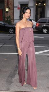 Padma Lakshmi feet photo thumbnail