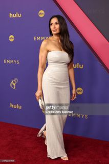 Padma Lakshmi feet photo thumbnail