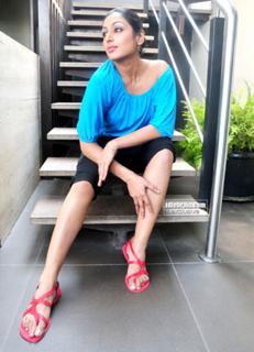 Padmapriya feet photo 14