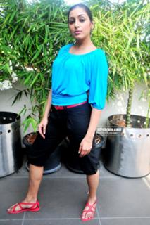 Padmapriya feet photo 13