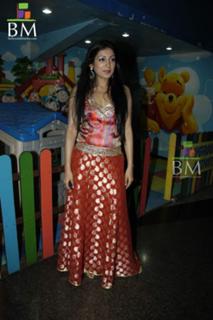 Padmapriya feet photo 14