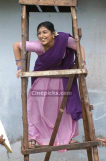 Padmapriya feet photo 5