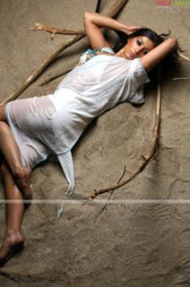 Padmapriya feet photo 20
